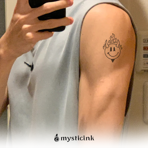 Hellish Smiles Temporary Tattoo 🔥😈Hellish Smiles Temporary Tattoo – Herbal Ink, Waterproof, 15 Days
